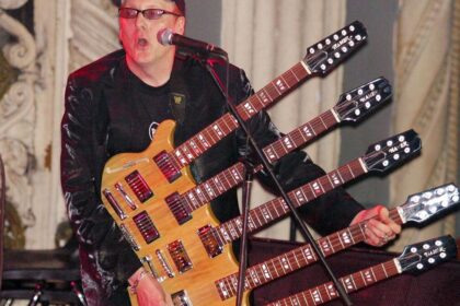 Rick Nielsen, do Cheap Trick, vai leiloar guitarras raras e itens pessoais