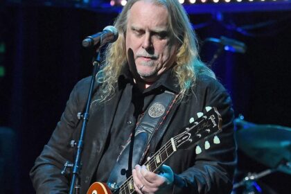 Como Warren Haynes encontrou uma “vida nova” para suas músicas em “Dreams & Songs: A Symphonic Journey”