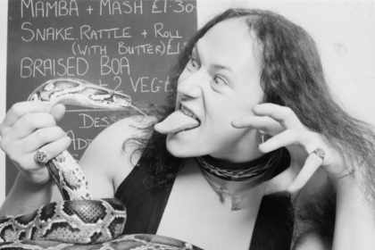 Cronos, do Venom, morre aos 63 anos
