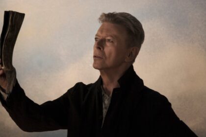 David Bowie ganha experiência imersiva com show de 1978 inédito, “Stage” estreia em Berlim