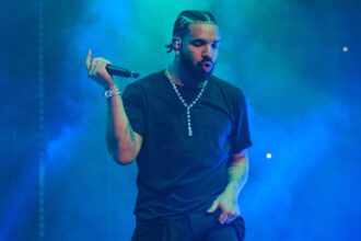 Drake decide não inscrever seus três novos álbuns no Grammy 2027