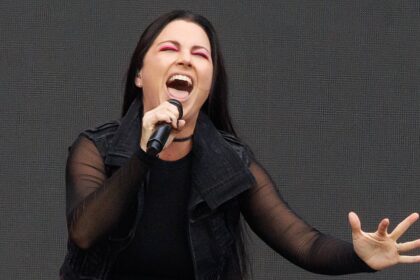 Amy Lee, do Evanescence, elege trilha sonora de Bo Burnham como melhor álbum da história