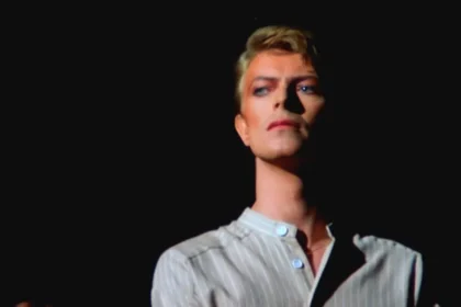 Filme de show de David Bowie de 1978 vira espetáculo imersivo em Berlim