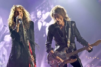 Guns N’ Roses e Johnny Depp participam de show do Aerosmith no Hollywood Bowl