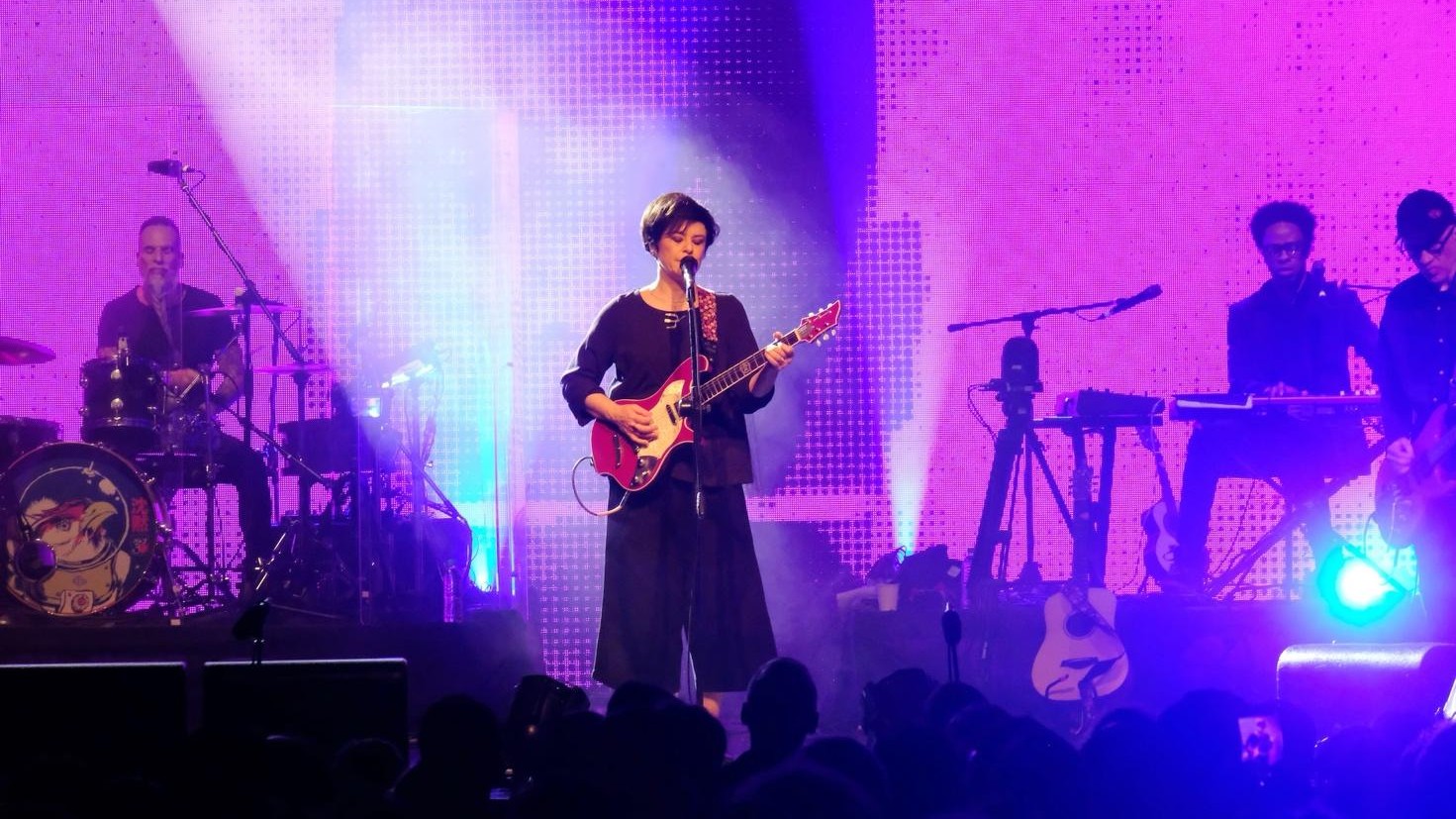 Pato Fu lança lança audiovisual do show de 30 anos do álbum “Gol de Quem?” 