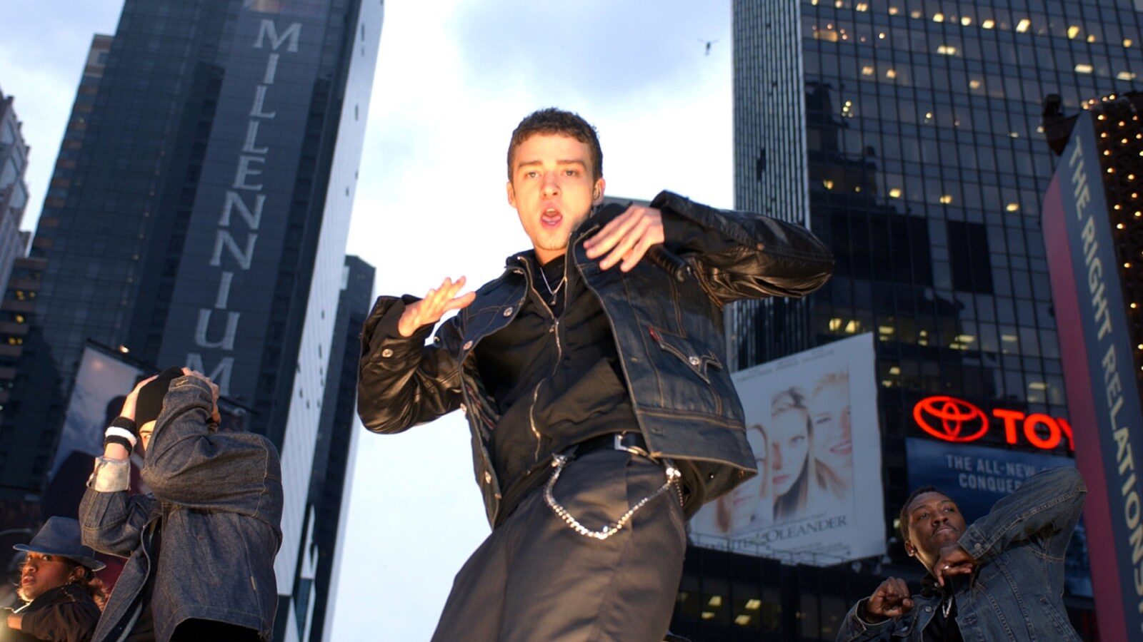 Justin Timberlake brinca sobre excesso de beatbox no início da carreira: “Não sei como me desculpar”