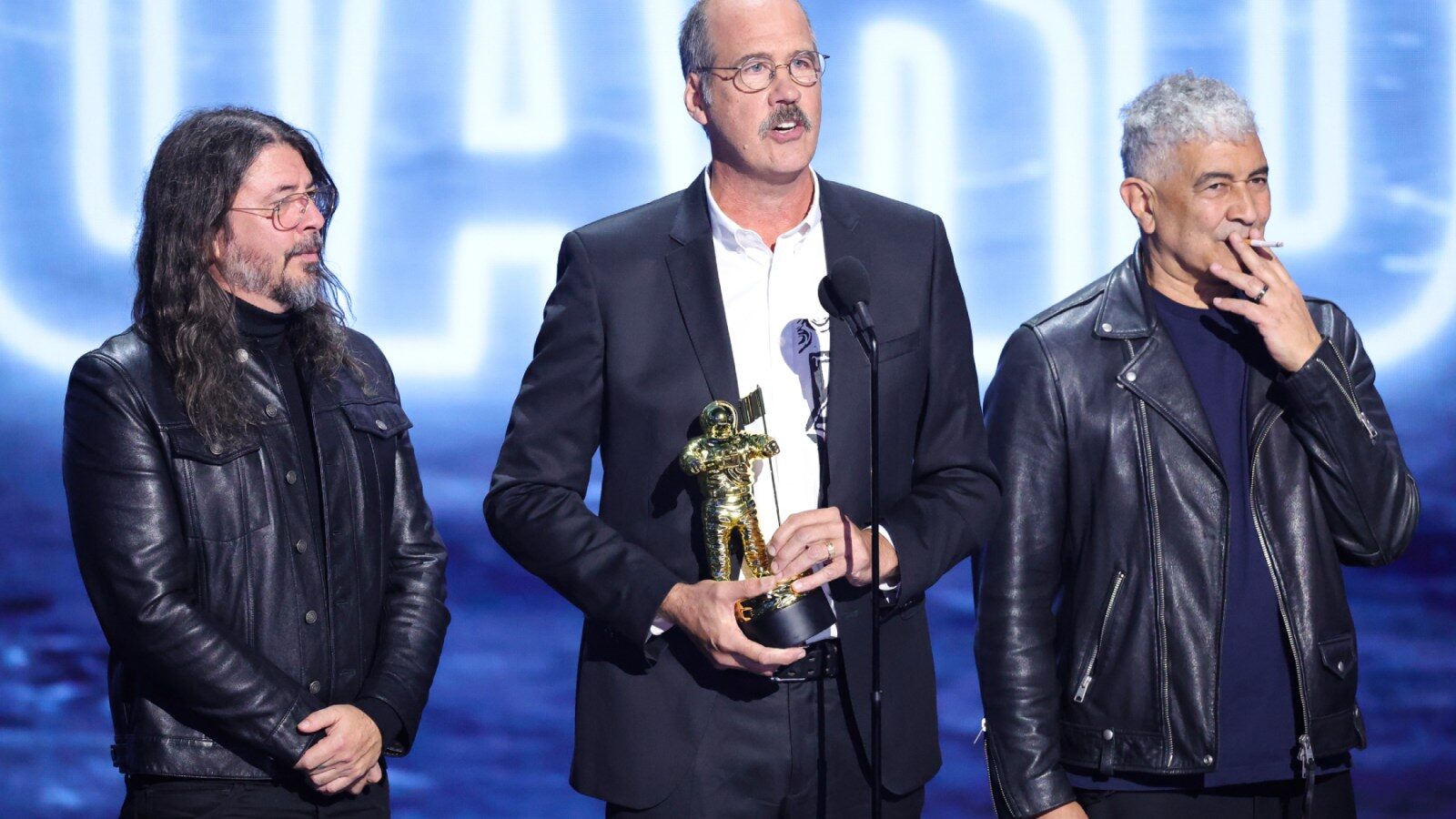 VMA 2026 aposta na nostalgia dos anos 1990 com tributo ao Nirvana e retorno de Madonna