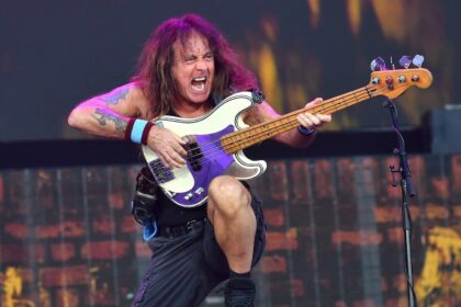 O pedido que Steve Harris negou a Nicko McBrain na estreia com o Iron Maiden