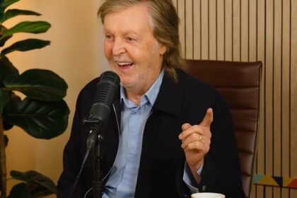 Paul McCartney diz se lembrar do nascimento e revela que quase trocou The Beatles por fábrica
