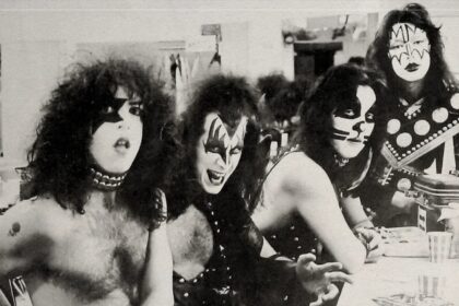 Paul Stanley do Kiss ficou “arrasado” quando Bob Ezrin deu “God of Thunder” para Gene Simmons cantar