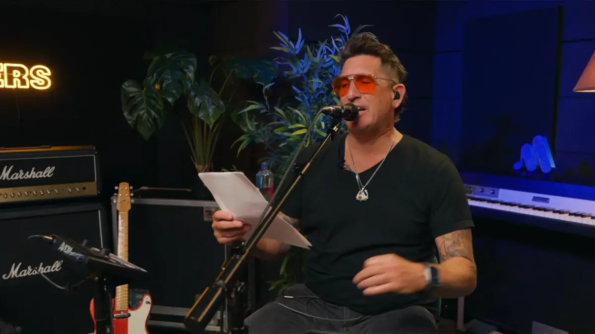 Smash Mouth grava versão de “Duality”, do Slipknot, em estúdio