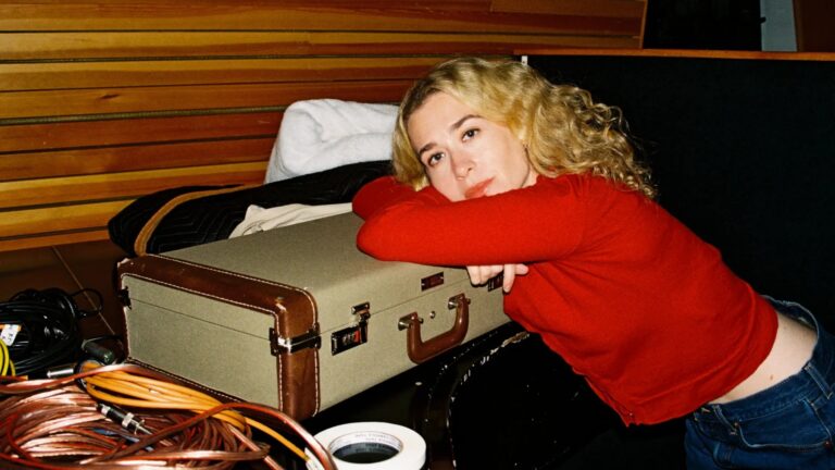 Blondshell lança álbum ‘Another Picture’ com convidados