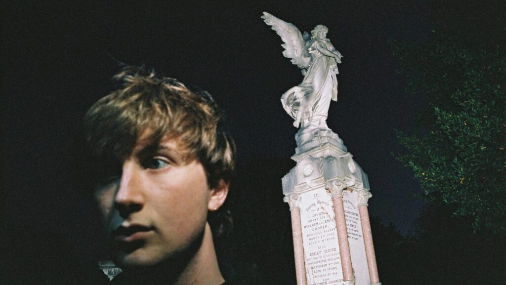 Dove Ellis. Foto: Xander Lewis.