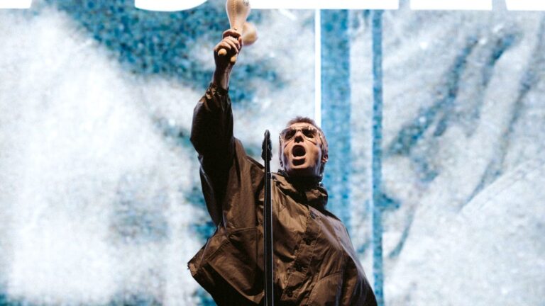 Oasis, Liam Gallagher, Noel Gallagher. Crédito: Oasis, 2025. Big Brother Recordings.