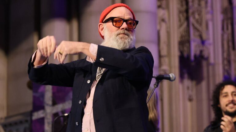 Michael Stipe na Riverside Church em 23 de março de 2026, em Nova York