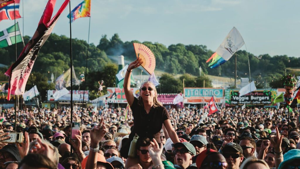 Glastonbury. The crowd for Wolf Alice at  2025, by Andy Ford