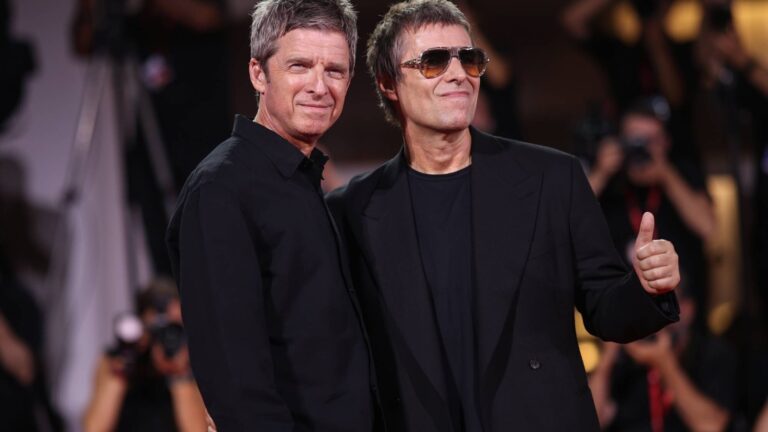 Noel Gallagher e Liam Gallagher no Festival Internacional de Cinema de Veneza 2026
